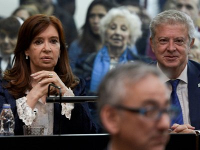 L'ex-présidente argentine Cristina Kirchner devant le Tribunal de Comodoro Py à Buenos Aires, le 21 mai 2019 - JUAN MABROMATA [AFP]