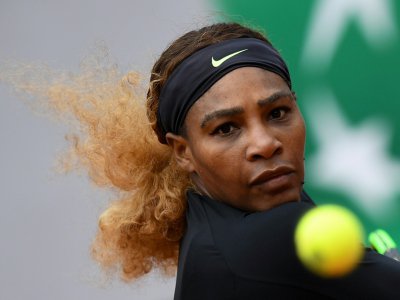 L'Américaine Serena Williams face à la Japonaise Kurumi Nara au 2e tour de Roland-Garros, le 30 mai 2019 à Paris - Christophe ARCHAMBAULT [AFP]
