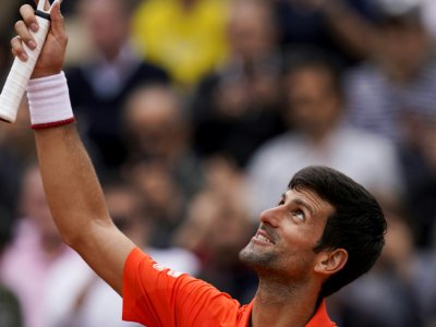 Le Serbe Novak Djokovic vainqueur du Suisse Henri Laaksonen au 2e tour de Roland-Garros, le 30 mai 2019 à Paris - Kenzo TRIBOUILLARD [AFP]