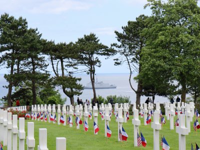 Le cimetière américain était sous bonne garde, y compris en mer. - Célia Caradec