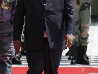 Le Premier ministre gabonais Julien Nkoghe Bekale, le 8 juin 2019 à Libreville, à l'occasion de la cérémonie commémorant les dix ans de la mort du président Omar Bongo - STEVE JORDAN [AFP]