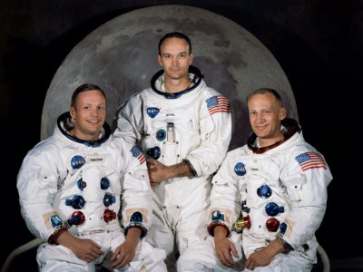 Neil Armstrong, Michael Collins et Buzz Aldrin (de gauche à droite), le 30 mars 1969 au centre spatial Kennedy - HO [NASA/AFP]