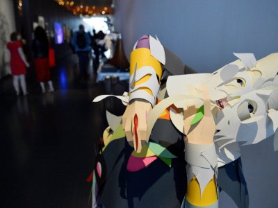 Une sculpture de l'artiste arménienne Karen Sargsyan est présentée le 19 juin 2019 à Metz pour l'exposition "Opéra monde, la quête d'un art total", au Centre Pompidou-Metz - JEAN-CHRISTOPHE VERHAEGEN [AFP]