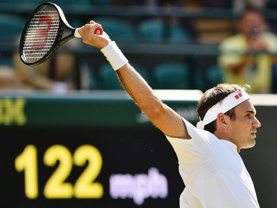 Le "Roi de Wimbledon" Roger Federer facile vainqueur du Britannique Jay Clarke au deuxième tour sur le gazon londonien, le 4 juillet 2019 - GLYN KIRK [AFP]