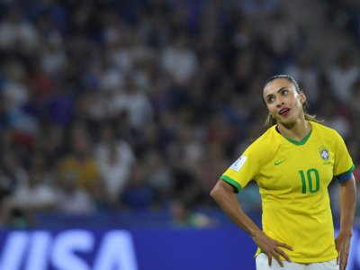 L'attaquante Brésilienne Marta face aux Françaises lors du Mondial de football féminin, le 23 juin 2019 au Havre - LOIC VENANCE [AFP/Archives]