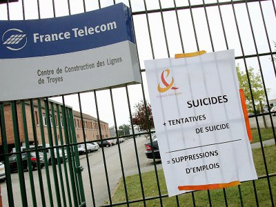 L'entrée du centre de construction des lignes de Troyes, le 10 septembre 2009 après le suicide de plusieurs salariés de l'entreprise - ALAIN JULIEN [AFP/Archives]