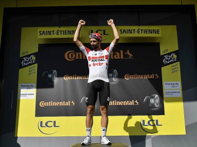 Le Belge Thomas De Gendt remporte la 8e étape du Tour de France le 13 juillet 2019 - JEFF PACHOUD [AFP]