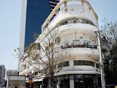 Un immeuble de style Bauhaus, le 23 avril 2019 à Tel-Aviv, en Israël - THOMAS COEX [AFP]