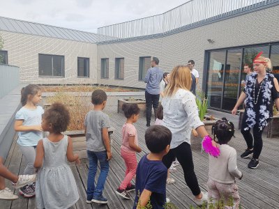 Des enfants de 3 à 12 ans sont accueillis dans le centre Rosa Parks à Rouen durant l'été. - Amaury Tremblay