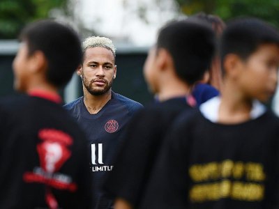 La superstar brésilienne Neymar avec le PSG lors d'un stage de pré-saison à Shenzhen, le 2 août 2019 - FRANCK FIFE [AFP/Archives]