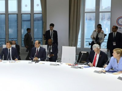 La chaise de Donald Trump, vide, lors d'une réunion du G7 sur le climat, le 26 août 2019 à Biarritz - Ludovic MARIN [POOL/AFP]