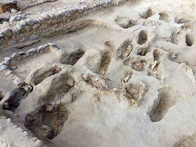 Les fouilles du site archéologique de Pampa la Cruz, au Pérou, le 27 août 2019 - Programa Arqueologico Huanchaco [PROGRAMA ARQUEOLOGICO HUANCHACO/AFP]