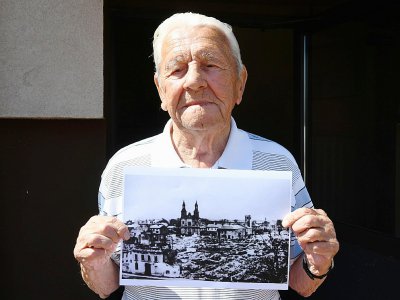 Tadeusz Sierandt, témoin du bombardement de la ville de Wielun en Pologne, le 20 août 2019 - Janek SKARZYNSKI [AFP/Archives]