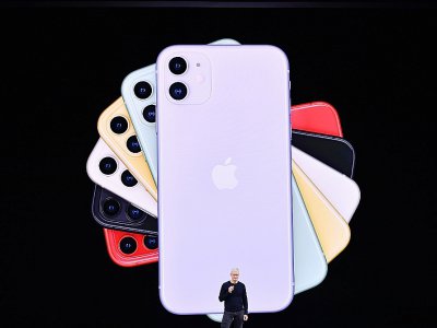 Le PDG d'Apple Tim Cook présente les nouveaux iPhone, le 10 septembre 2019 à Cupertino, en Californie - Josh Edelson [AFP]