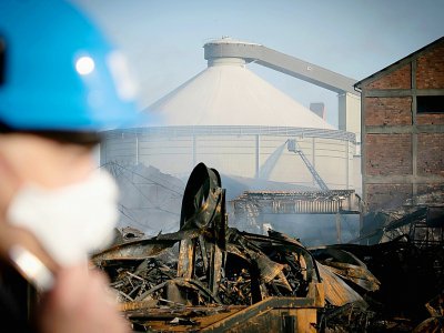 Vue d'une partie de l'usine Lubrizol à Rouen le 27 septembre 2019 au lendemain de l'incendie qui l'a touchée - Lou BENOIST [AFP/Archives]