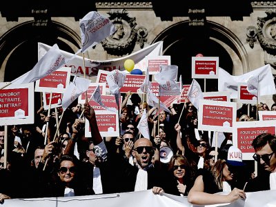 Les avocats en grève contre la réforme des retraites, le 16 septembre 2019 à Paris - Philippe LOPEZ [AFP/Archives]