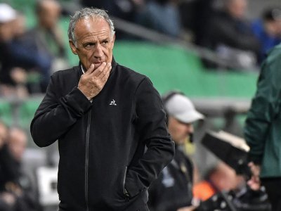 L'entraîneur de Saint-Etienne Ghislain Printant lors du match contre Wolfsburg comptant pour la 2e journée de la Ligue Europa, le 3 octobre 2019 au stade Geoffroy-Guichard - PHILIPPE DESMAZES [AFP]