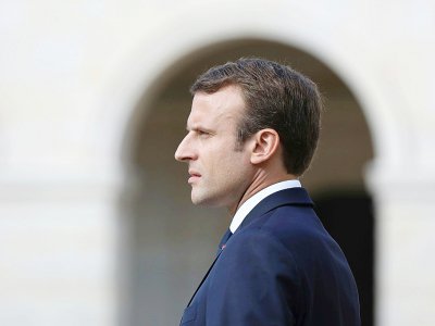 Emmanuel Macron aux Invalides en septembre 2017 - ludovic MARIN [POOL/AFP/Archives]