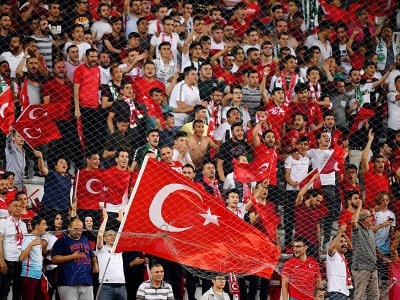 Supporters turcs durant le match de qualification à l'Euro 2020 face à la France, à Konya, le 8 juin 2019 - FRANCK FIFE [AFP/Archives]