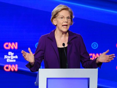 La sénatrice américaine et candidate à l'élection de 2020 Elizabeth Warren lors d'un débat, à Westerville dans l'Ohio, le 15 octobre 2019 - SAUL LOEB [AFP]