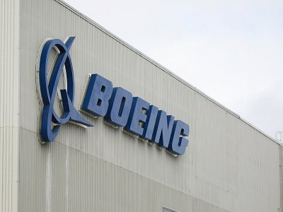 Le logo de Boeing à l'usine de Renton, le 12 mars 2019 danns l'Etat de Washington - Jason Redmond [AFP/Archives]