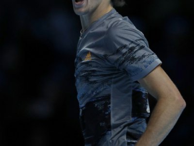 Alexander Zverev lors de son match contre Rafael Nadal au Masters le 11 novembre 2019 à Londres - Adrian DENNIS [AFP]