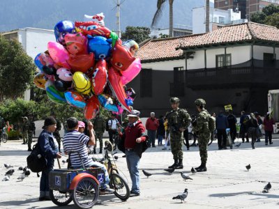 Des militaires patrouillent dans le centre de Bogota le 23 novembre 2019 - JUAN BARRETO [AFP]