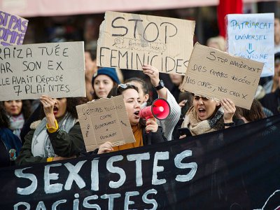 Une manifestation contre les violences contre les femmes, le 23 novembre 2019 à Marseille - CLEMENT MAHOUDEAU [AFP]