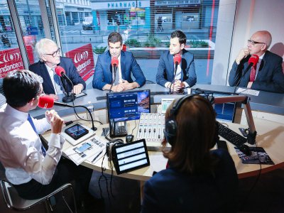 Inauguration du Studio Tendance Ouest de Rouen, en présence du maire de Rouen, Yvon Robert (à droite sur la photo) - FLOHIC Romain