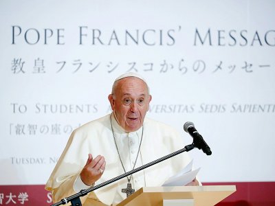 Le pape adresse un message aux étudiants à l'université Sophia de Tokyo, le 26 novembre 2019 - KIM HONG-JI [POOL/AFP]