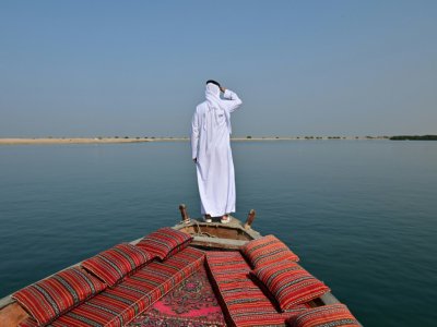 Vue d'une ferme perlière depuis un bateau traditionnel près de Ras al-Khaimah, aux Emirats, le 31 octobre 2019 - GIUSEPPE CACACE [AFP]