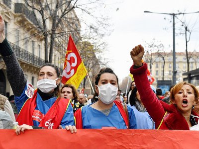 Manifestation contre la réforme des retraites le 5 décembre 2019 à Marseille - CLEMENT MAHOUDEAU [AFP]