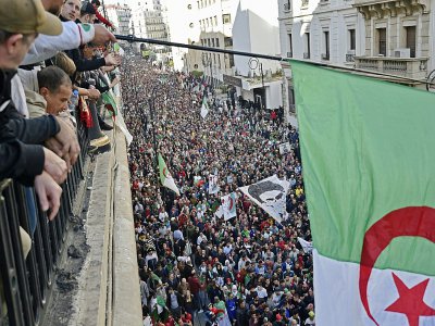 Manifestations à Alger contre l'élection présidentielle organisée par le pouvoir, le 6 décembre 2019 - RYAD KRAMDI [AFP]