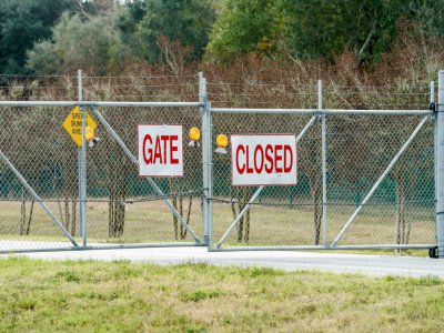 La base aéronavale de Pensacola, dans le nord-ouest de la Floride, a été placée en état de confinement pendant la fusillade, le 6 décembre 2019 - Josh Brasted [GETTY IMAGES NORTH AMERICA/AFP]