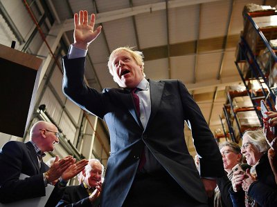 Le Premier ministre conservateur Boris Johnson arrivant à un meeting pour les législatives du 12 décembre au Royaume-Uni, près de Gloucester (ouest de l'Angleterre) le 9 décembre 2019. - Ben STANSALL [POOL/AFP]