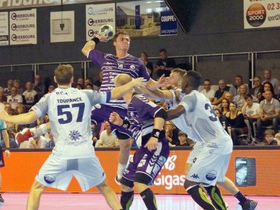 En handball, deux joueurs de la JS Cherbourg ont été sélectionnés pour jouer en équipe de France U19.  - x