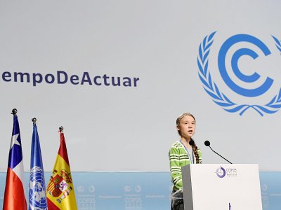 La militante environnementale suédoise Greta Thunberg fait un discours à la COP25 à Madrid, le 11 décembre 2019 - CRISTINA QUICLER [AFP]