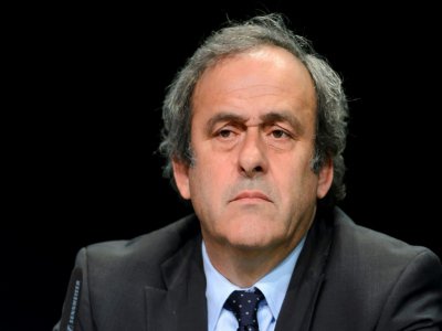 Michel Platini, alors président de l'UEFA, lors d'une conférence de presse le 28 mai 2015 - Fabrice COFFRINI [AFP/Archives]