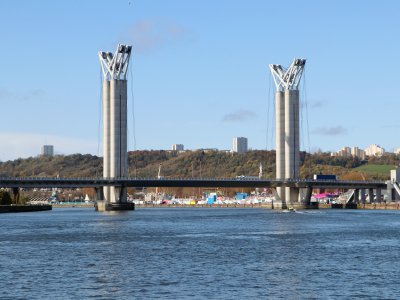 Un barrage filtrant sera mis en place sur le rond-point de Madagascar, accès au pont Flaubert par la rive gauche. - Pierre Durand-Gratian