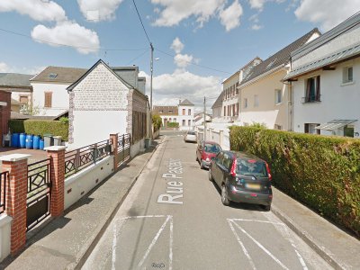 L'incident s'est produit rue Pasteur à Caudebec-lès-Elbeuf (Illustration). - Google Maps