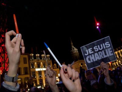 Manifestation de soutien à Charlie Hebdo, le 7 janvier 2015 à Clermont-Ferrand - Thierry ZOCCOLAN [AFP/Archives]