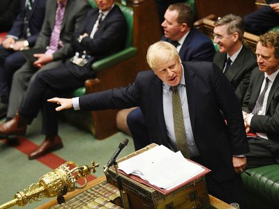 Photo transmise par le Parlement britannique le 8 janvier 2020 du Premier ministre Boris Johnson lors des questions au Premier ministre, première session de 2020 - JESSICA TAYLOR [UK PARLIAMENT/AFP]