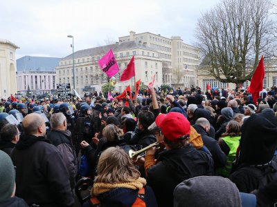 Les manifestants étaient nombreux le jeudi 9 janvier à Caen. - Léa Quinio