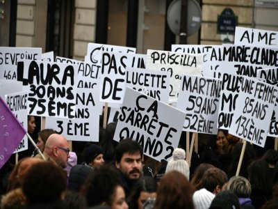 Manifestation à Paris le 23 novembre 2019 pour dire "stop" aux violences sexistes et sexuelles et aux féminicides - DOMINIQUE FAGET [AFP/Archives]