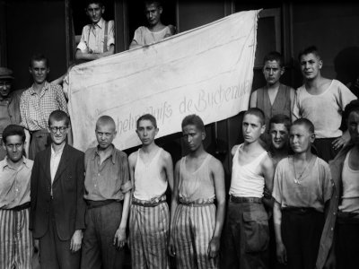 Juin 1945. Arrivée en France d'enfants juifs rescapés de Buchenwald, ils sont 426 enfants à avoir été ainsi accueillis par l'oeuvre de secours aux enfants (OSE), dont Armand Bulwa - - [AFP/Archives]