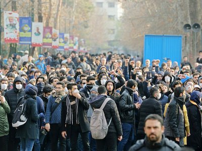 Des étudiants iraniens protestent contre la gestion du gouvernement iranien du crash d'un avion ukrainien, le 14 janvier 2020, à Téhéran - ATTA KENARE [AFP]