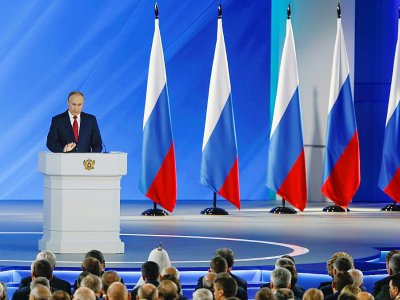 Le président russe Vladimir Poutine s'adresse au Parlement et aux élites politiques le 15 janvier 2020 à Moscou - SHAMIL ZHUMATOV [POOL/AFP]