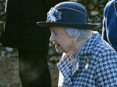 La reine Elizabeth à son arrivée à une messe à Hillington (est de l'Angleterre), le 19 janvier 2020 - Lindsey Parnaby [AFP]