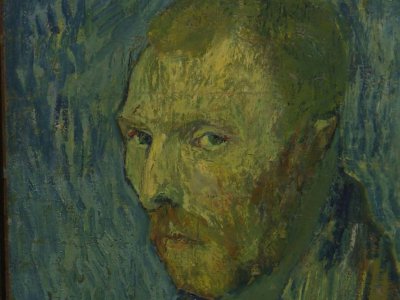 Sur le tableau, appelé "Self Portrait (1889)", Van Gogh s'est représenté de trois-quarts, la tête inclinée vers le bas, le regard vide, une expression de tristesse sur son visage fermé, le tout dans des teintes sourdes - Sara MAGNIETTE [AFP TV]