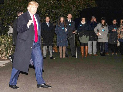 Le président américain Donald Trump quitte la Maison Blanche pour se rendre au sommet de Davos (Suisse), le 20 janvier 2020 à Washington - NICHOLAS KAMM [AFP]
